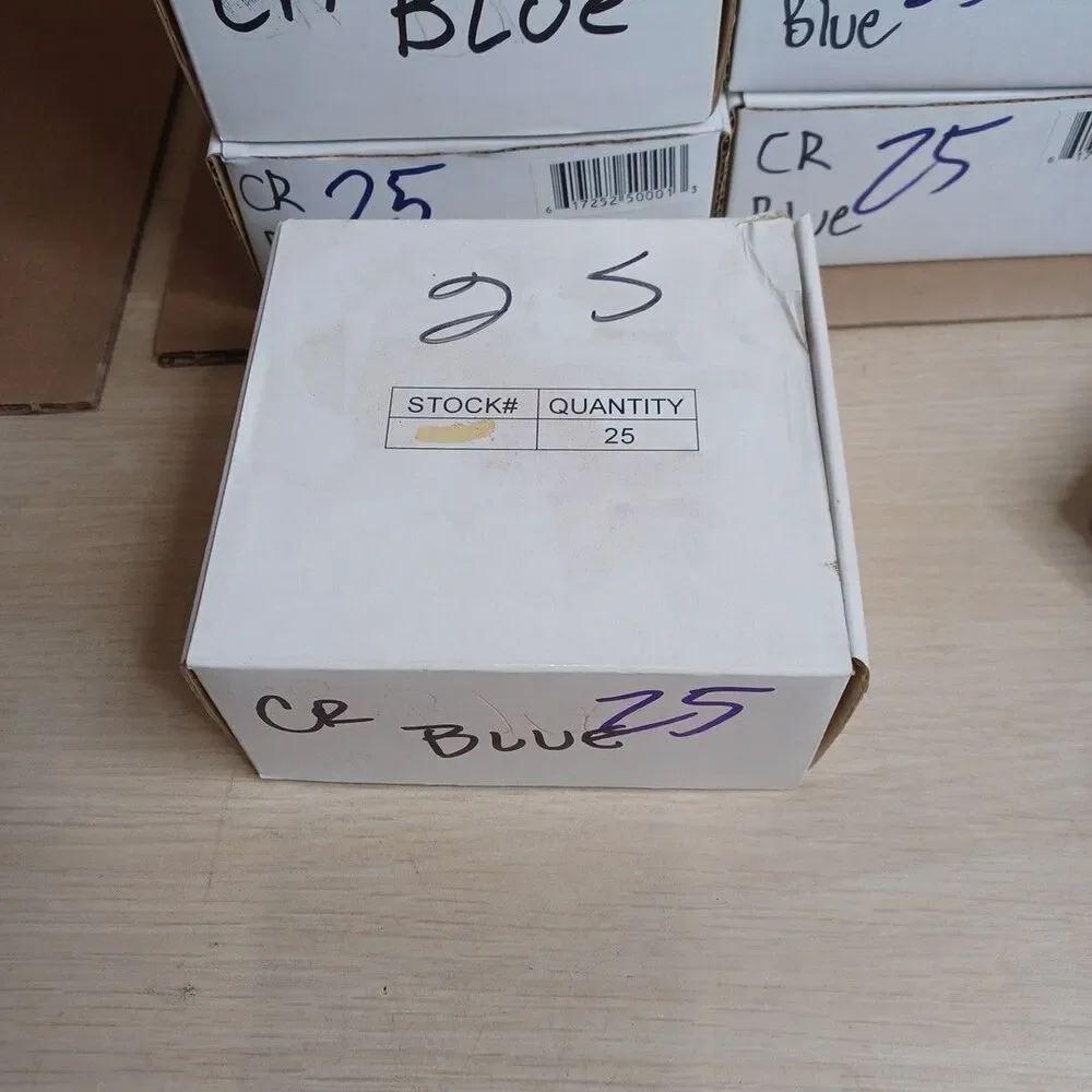 C7 5W Blue Box of 25 Replacement Bulbs Opaque 120v NOS Light Show Craft Outdoor